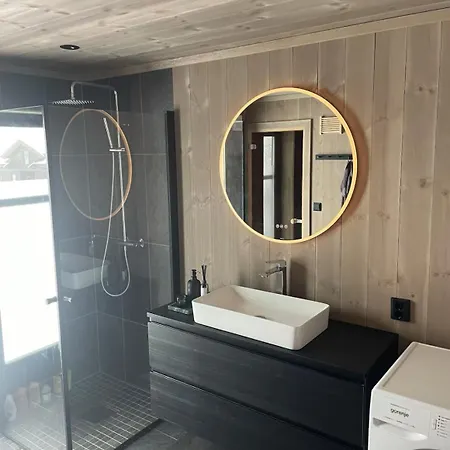 Σπίτι διακοπών Modern With Sauna